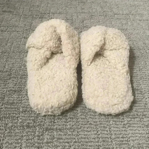 ASOS Zeve twist slider slippers - Picture 3 of 5